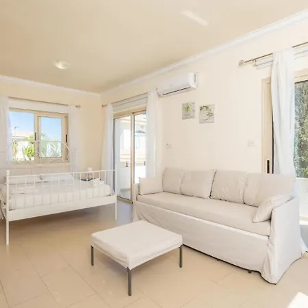 Villa Meli Paralimni